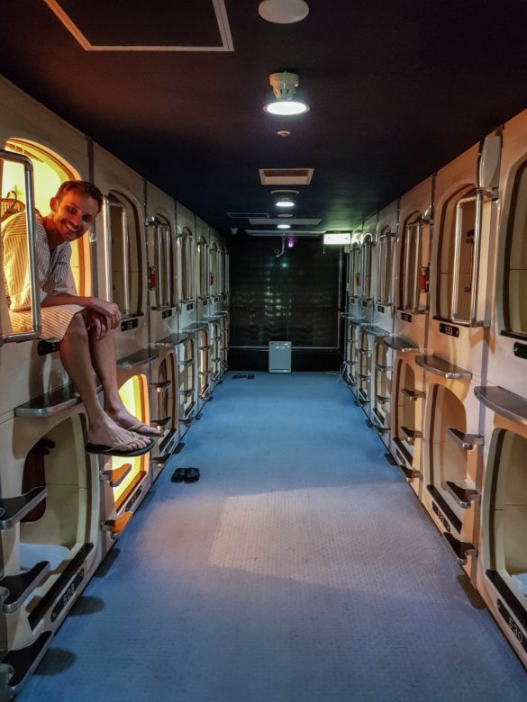 Capsule hotel